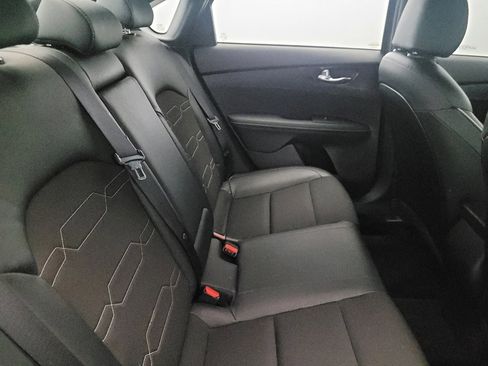 Used 2023 Kia Forte GT-Line w/ GT-Line Premium Package image 19