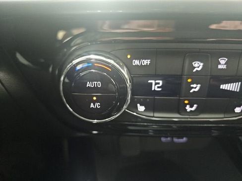 New 2026 Chevrolet Trax LT w/ Driver Confidence Package FWD image 20