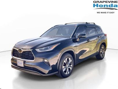 Used 2021 Toyota Highlander XLE