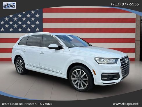 Used 2018 Audi Q7 3.0T Prestige AWD/4WD image 2