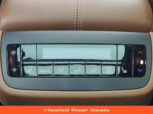 Used 2024 Nissan Pathfinder Platinum w/ Cargo Package image 35