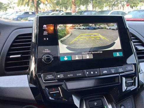 Used 2023 Honda Odyssey Sport image 24