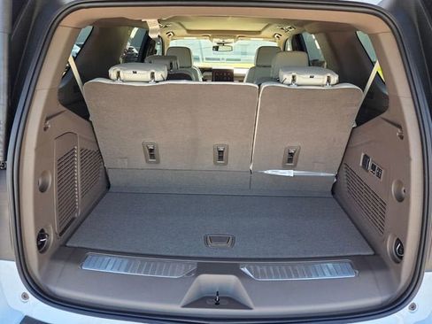 New 2026 GMC Yukon Denali w/ Sun & Power Step Package AWD/4WD image 14