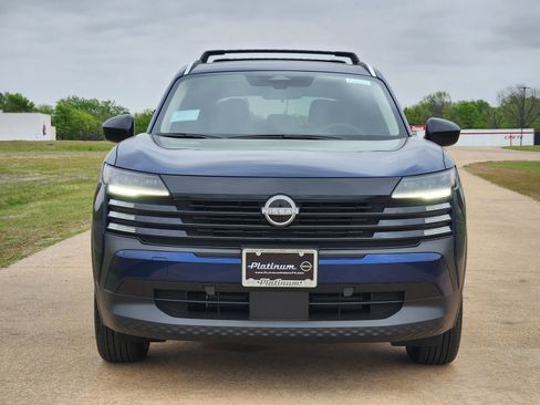 New 2026 Nissan Kicks SV image 6