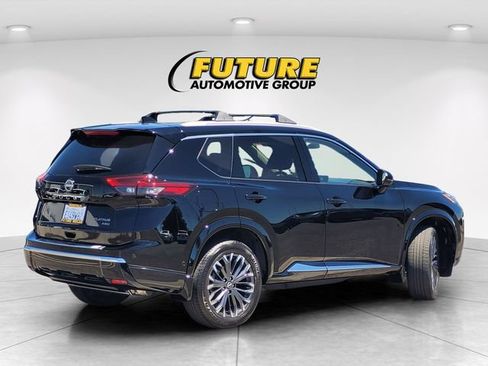 Certified 2026 Nissan Rogue Platinum w/ Platinum Premium Package AWD/4WD image 4