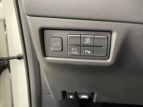 New 2025 MAZDA CX-5 Signature image 15