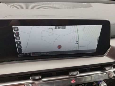 Certified 2025 Kia Telluride LX image 20