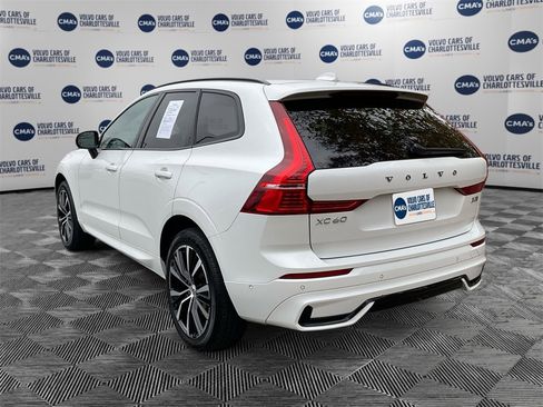 Certified 2023 Volvo XC60 B5 Plus w/ Climate Package image 3
