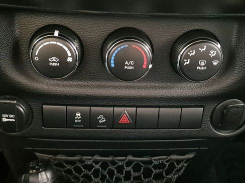 Used 2011 Jeep Wrangler Sport image 15