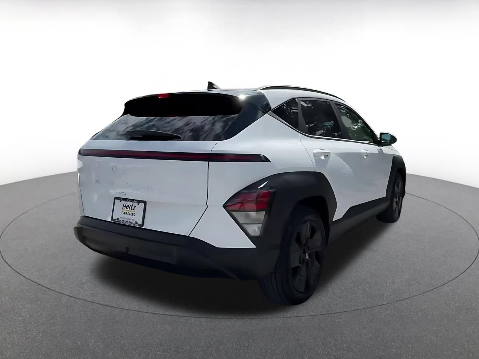 Used 2026 Hyundai Kona SEL Sport FWD image 13