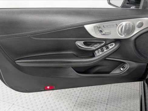Used 2018 Mercedes-Benz C 300 4MATIC Cabriolet image 13