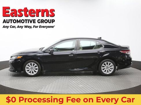 Used 2019 Toyota Camry LE w/ Convenience Package FWD image 59