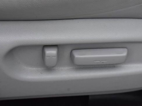 Used 2020 Honda Pilot EX-L image 12