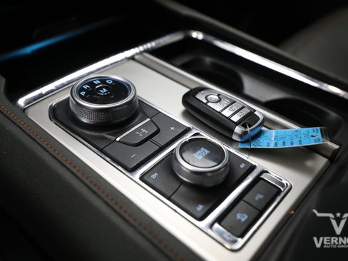 Used 2022 Ford Expedition Timberline AWD/4WD image 16
