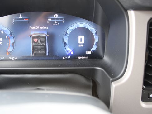Used 2026 Ford Bronco Outer Banks AWD/4WD image 19