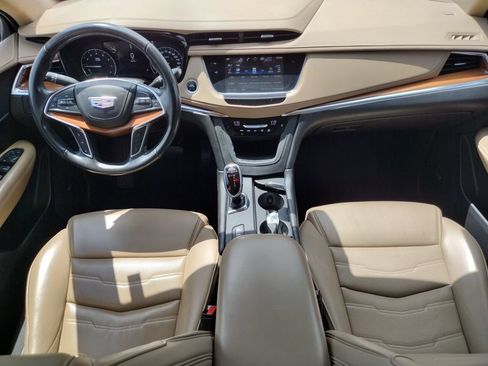 Used 2019 Cadillac XT5 Platinum AWD/4WD image 6