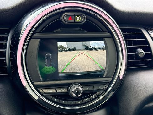 Used 2019 MINI Cooper S FWD image 32