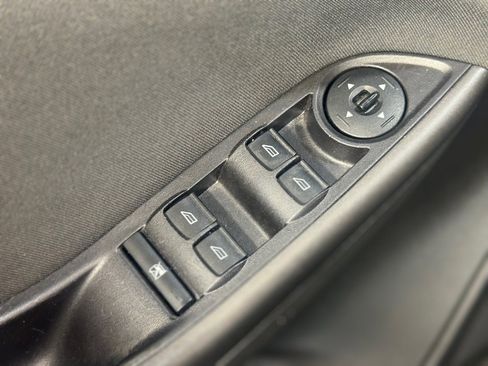 Used 2016 Ford Focus SE w/ Equipment Group 201A image 30