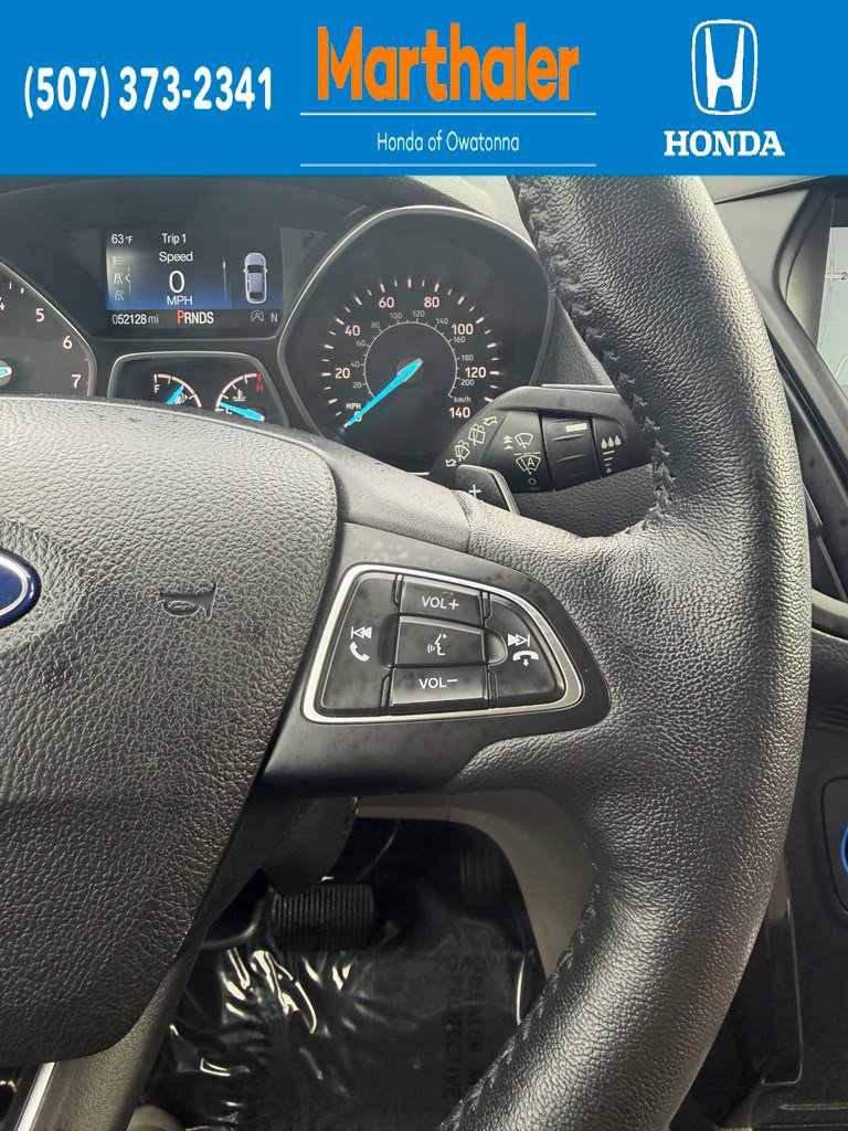 Used 2018 Ford Escape Titanium w/ Ford Safe & Smart Package AWD/4WD image 27