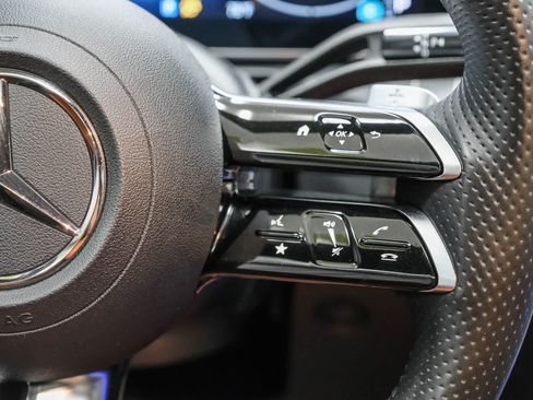 Certified 2023 Mercedes-Benz C 300 4MATIC Sedan image 19