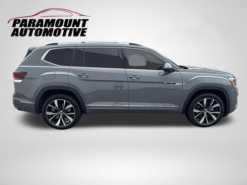 Certified 2025 Volkswagen Atlas SEL Premium R-Line AWD/4WD image 8