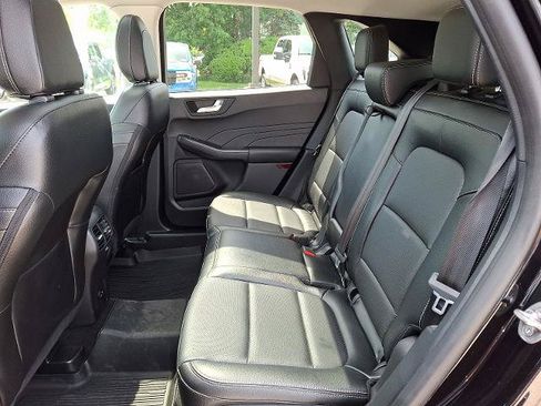 Certified 2022 Ford Escape SEL AWD/4WD image 10