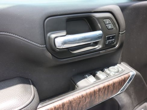 Used 2023 GMC Sierra 2500 Denali w/ Denali Ultimate Package image 21