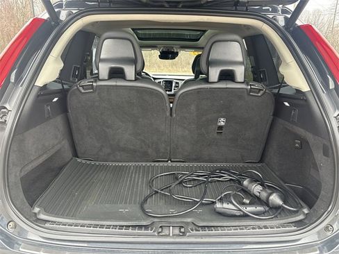 Used 2022 Volvo XC90 T8 Inscription Expression w/ Advanced Package image 26