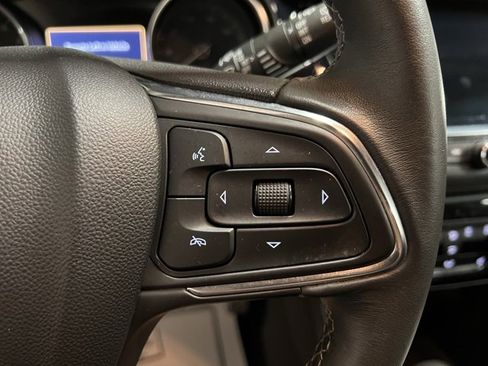 Used 2023 Buick Encore GX Select w/ Sport Touring Package image 33