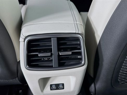 New 2025 Genesis G70 2.5T image 25