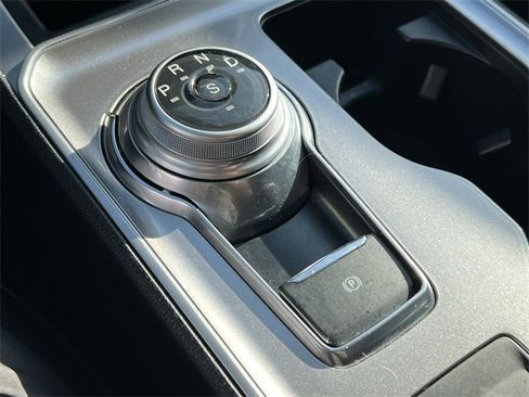 Used 2024 Ford Edge SEL image 28