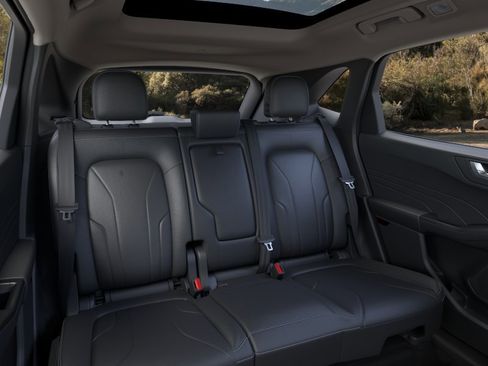 New 2025 Ford Escape SE w/ PHEV Premium Package image 11