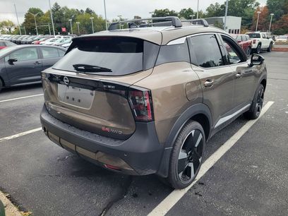New 2026 Nissan Kicks SR w/ Cold Weather Package
