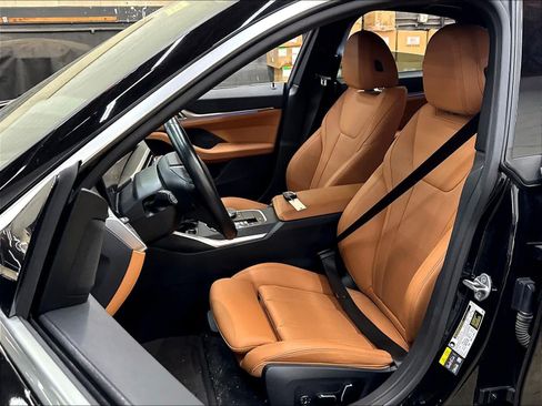 Used 2024 BMW i4 eDrive35 w/ Premium Package RWD image 27