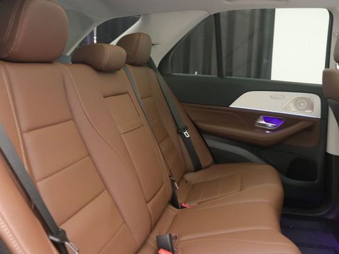 New 2026 Mercedes-Benz GLE 450 4MATIC image 10