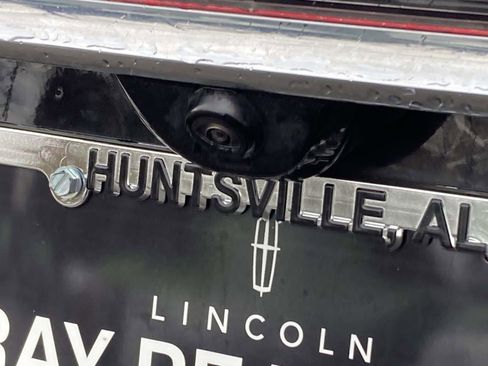 Certified 2023 Lincoln Aviator Reserve w/ Equipment Group 201A image 5