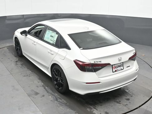 New 2026 Honda Civic Sport image 33