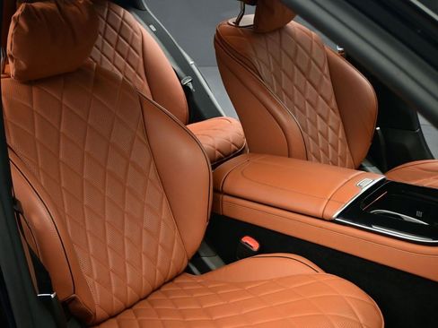 Used 2023 Mercedes-Benz S 580 4MATIC Sedan w/ AMG Line image 27