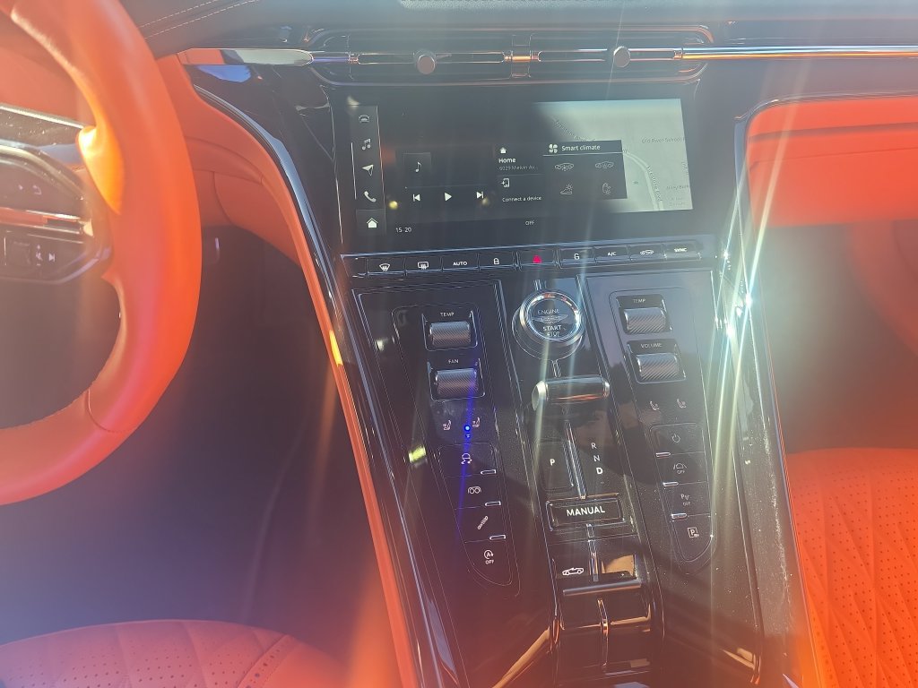 Used 2024 Aston Martin DB12 Convertible RWD image 15