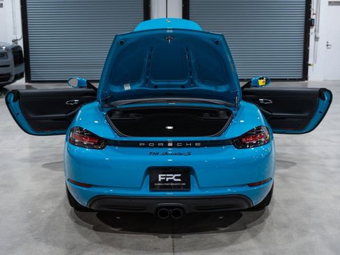 Used 2018 Porsche 718 Boxster S image 43