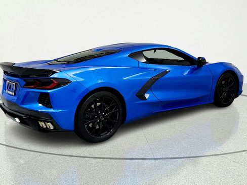 Used 2025 Chevrolet Corvette Stingray Preferred Cpe w/ Battery Protection Package RWD image 5