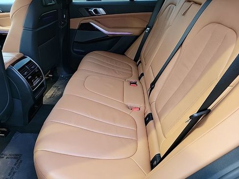 Used 2020 BMW X5 xDrive40i w/ Premium Package image 15