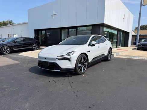 New 2026 Polestar Polestar 4 AWD/4WD image 2