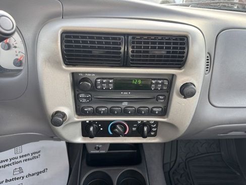 Used 2003 Ford Ranger XL image 25