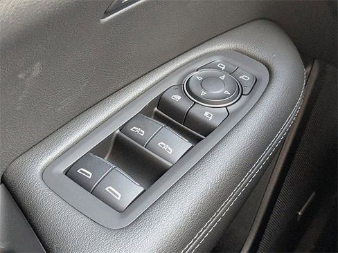 New 2025 Cadillac XT6 Luxury image 28