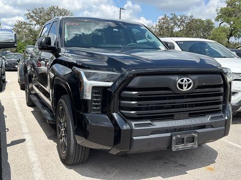 Used 2022 Toyota Tundra SR w/ SR Tow Package RWD image 3