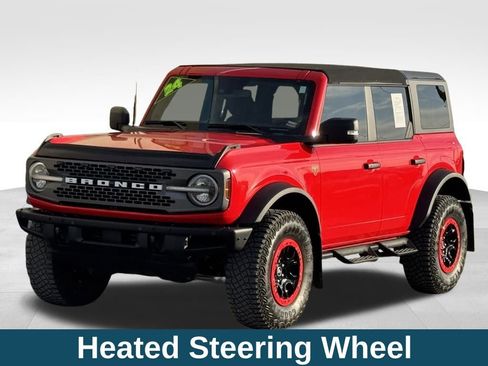 Used 2024 Ford Bronco Badlands image 37