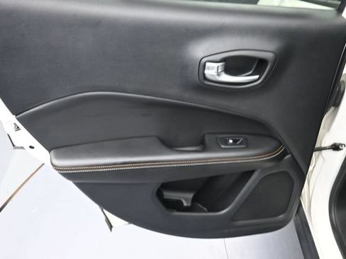 Used 2021 Jeep Compass Sport AWD/4WD image 27