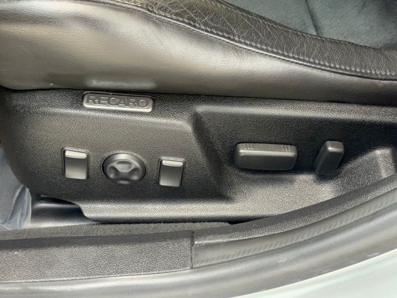 Used 2011 Cadillac CTS V RWD image 16