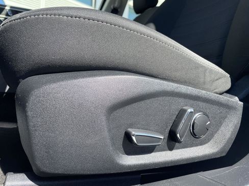 Used 2020 Ford Fusion SE image 20